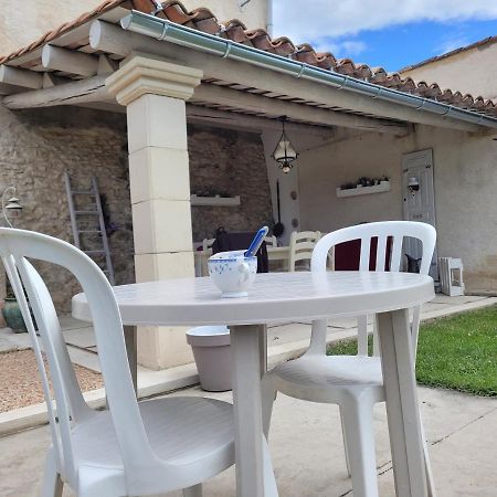 Villa Grange Voutée avec jardin Mane  Exterior foto